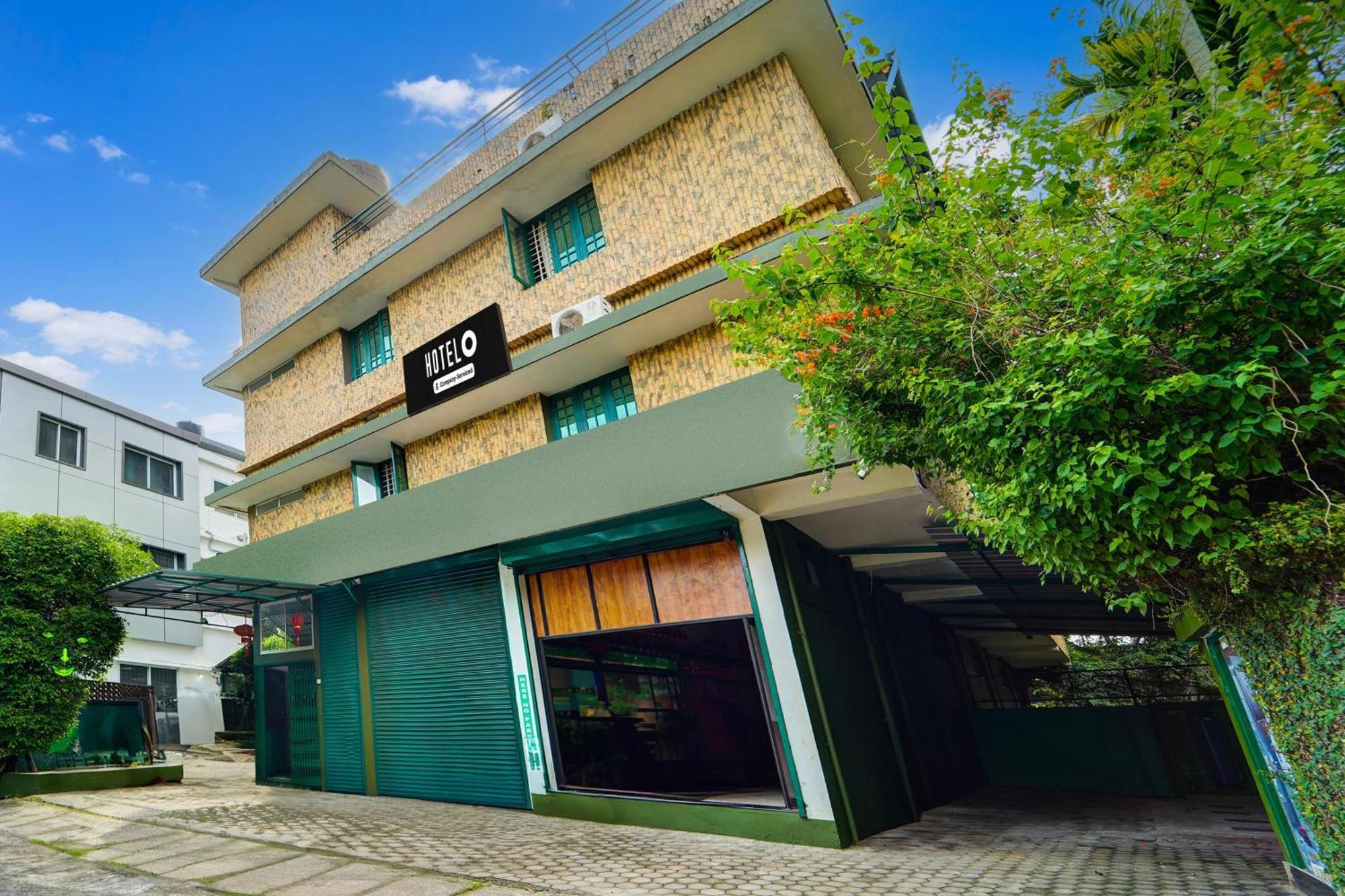 Super Hotel O Vennala Near Palarivattom Kochi Exterior foto